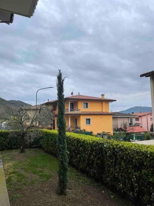A Due Passi Dal Lago Iseo Eksteriør billede
